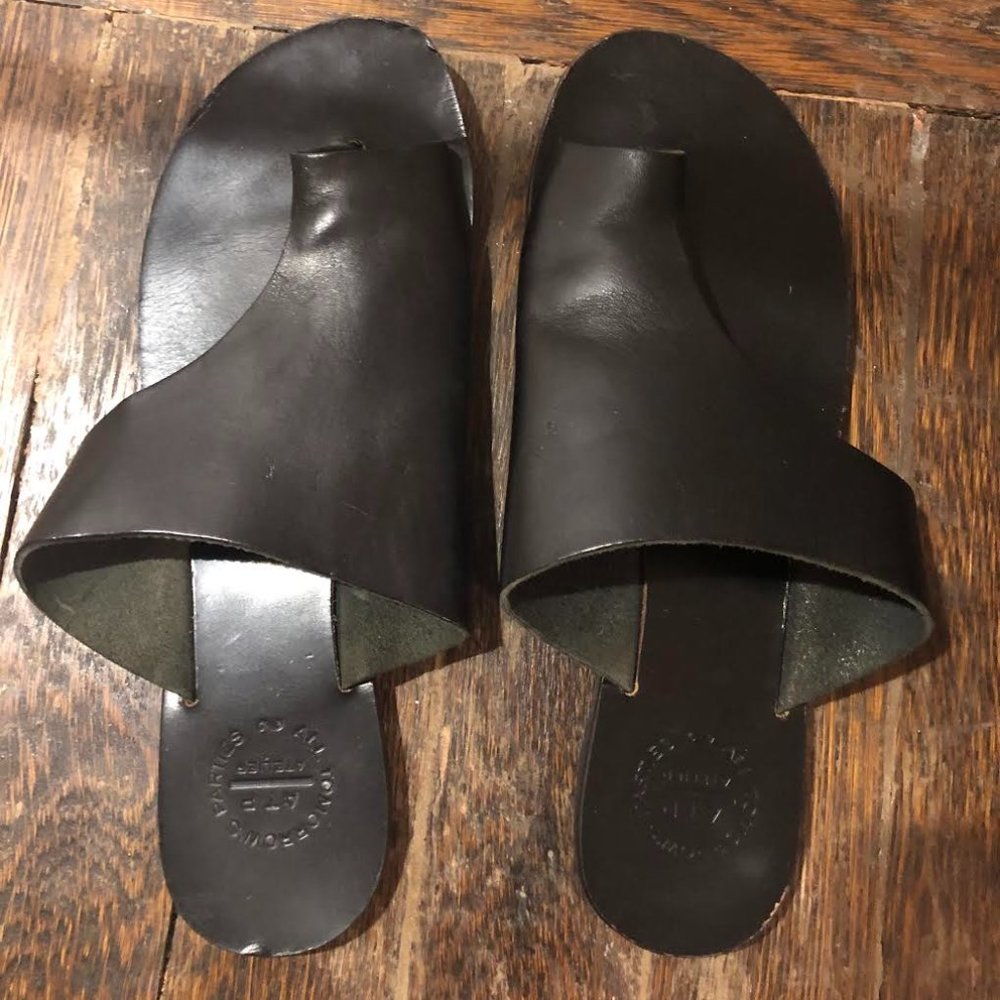 ATP Atelier Black Rosa Cutout Leather Sandals